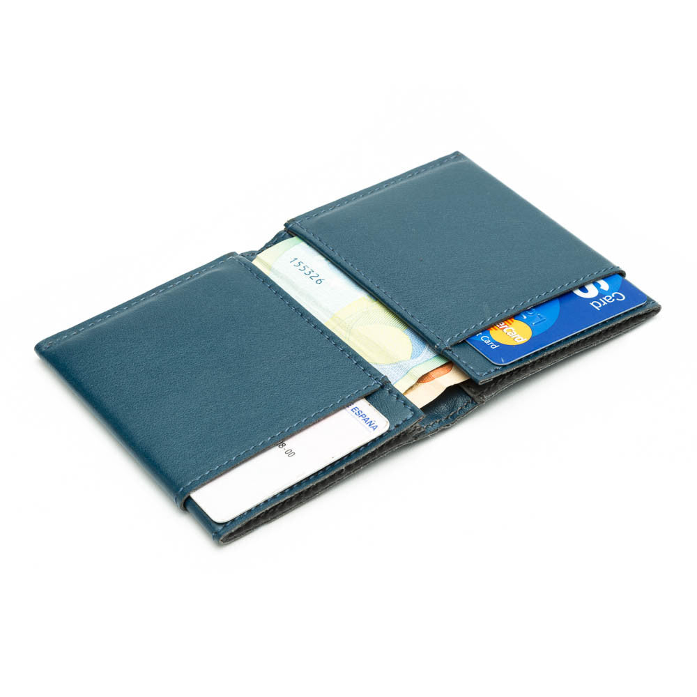 BIFOLD BLUE