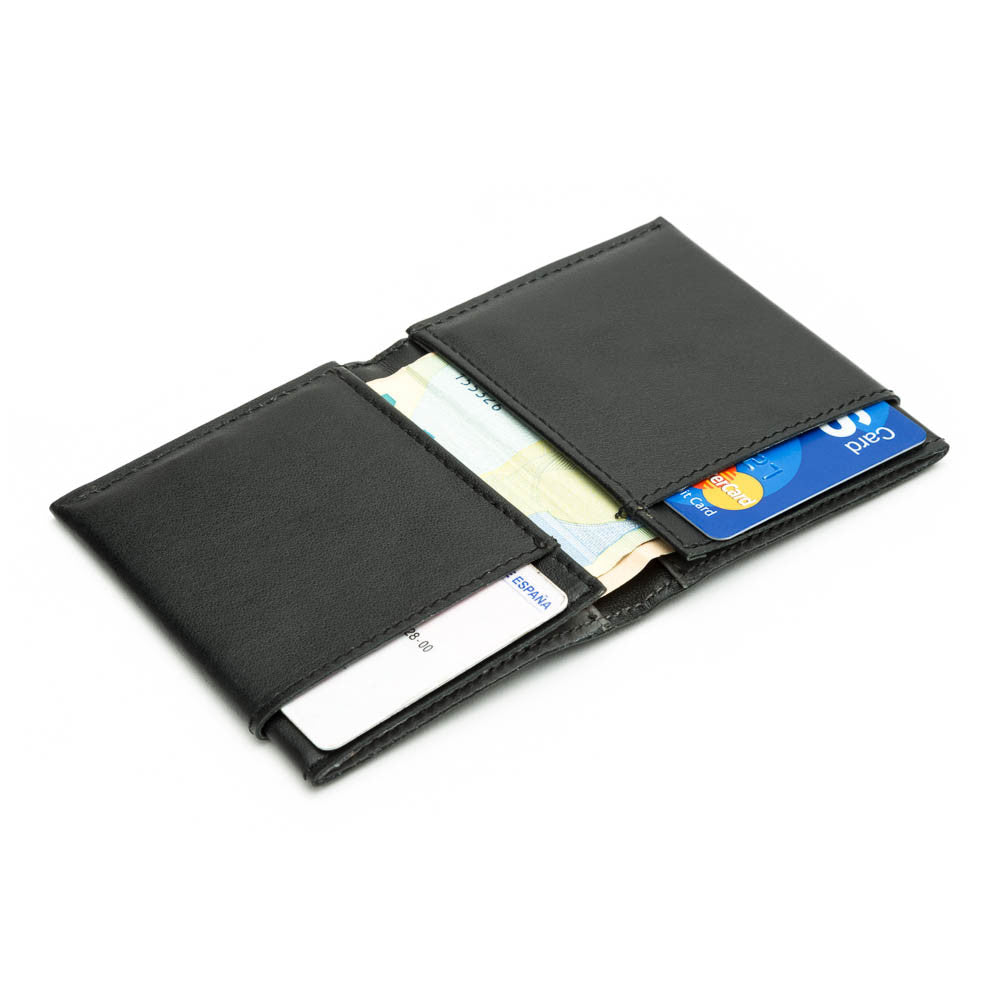 BIFOLD BLACK